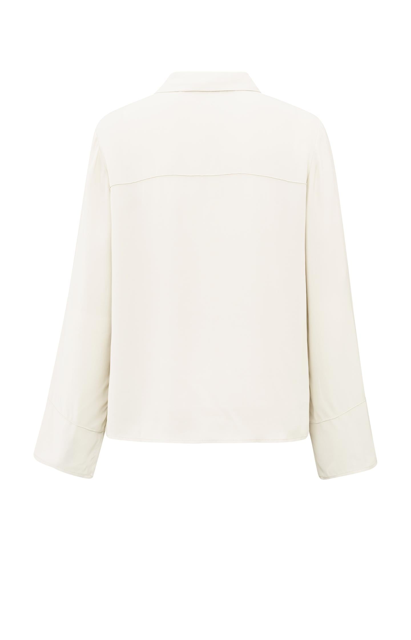 Blouse met siernaden