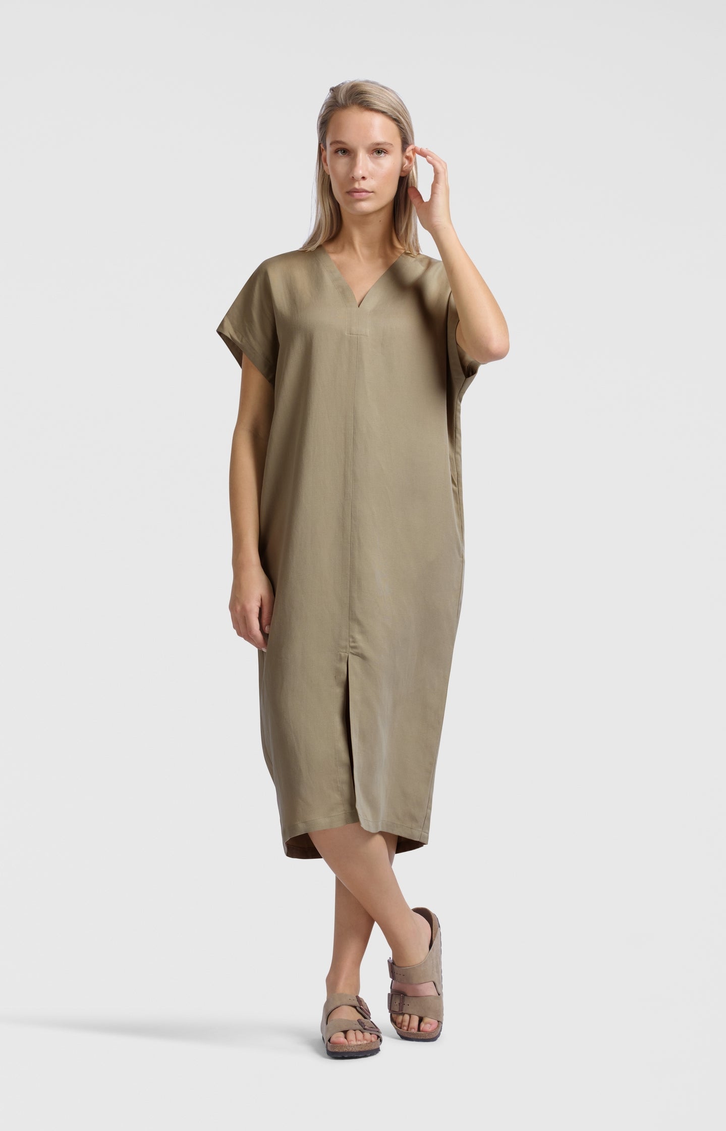 Jurk met dubbele V-hals en split