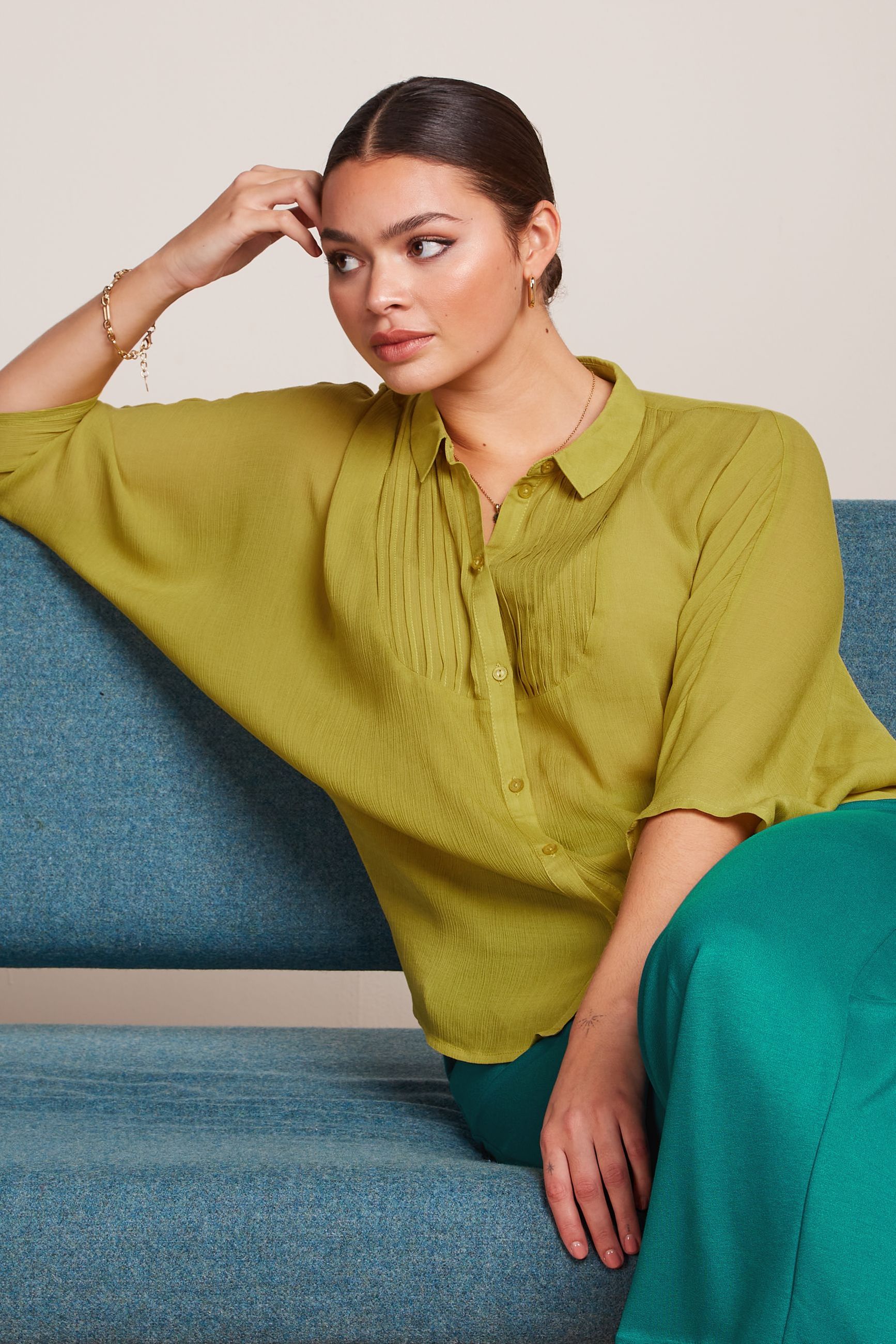 Betta Blouse Capo